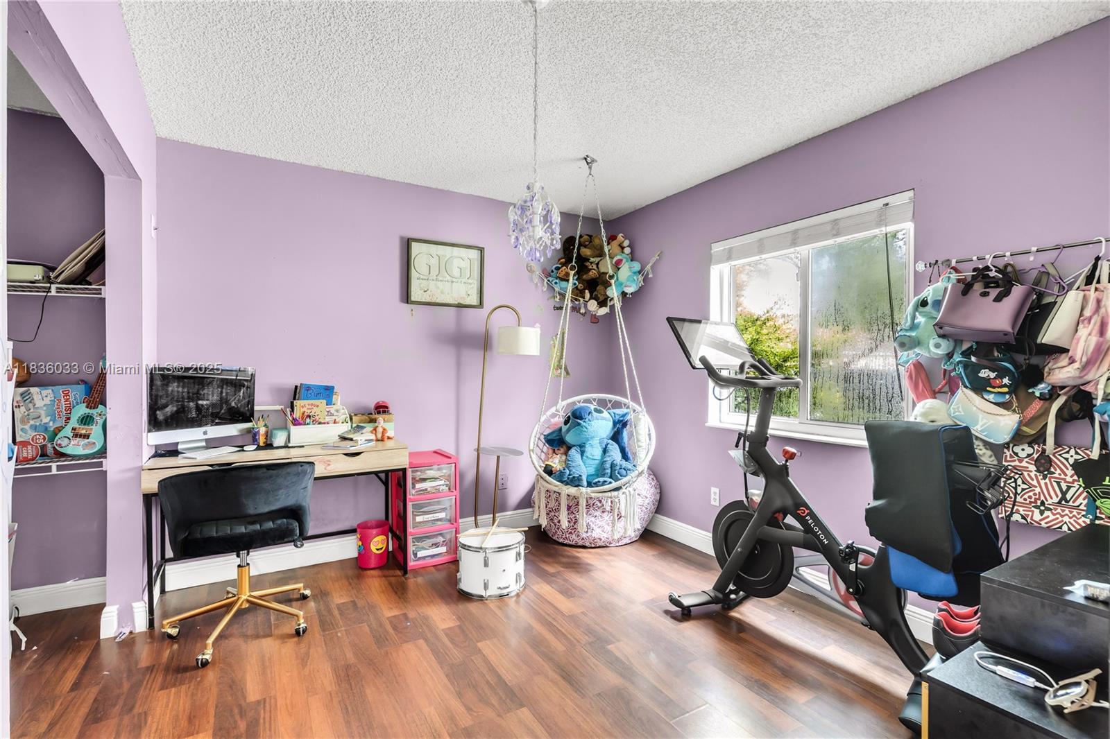 2472 SW 106th Ave
