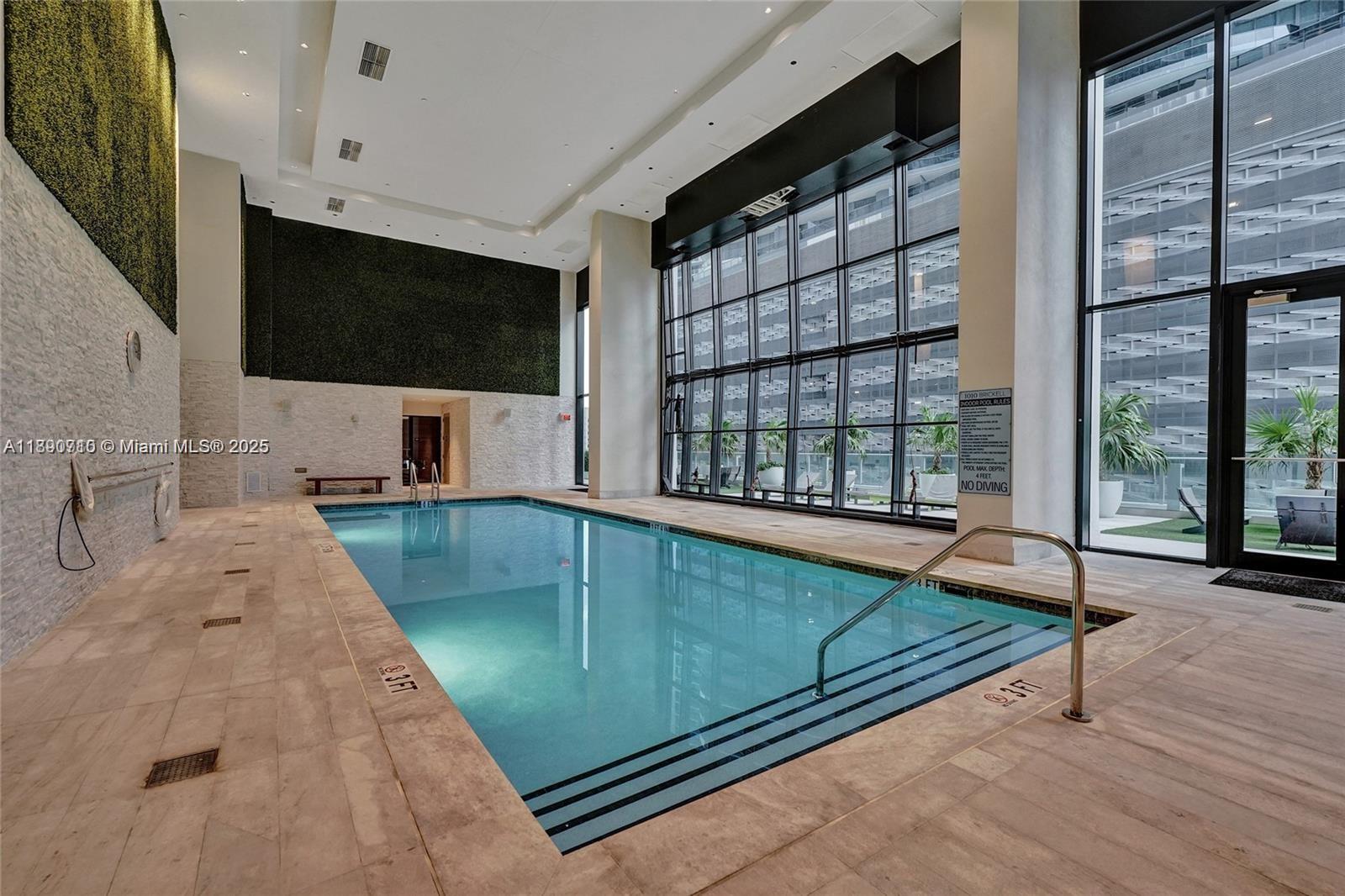 1010 Brickell Ave # 4009