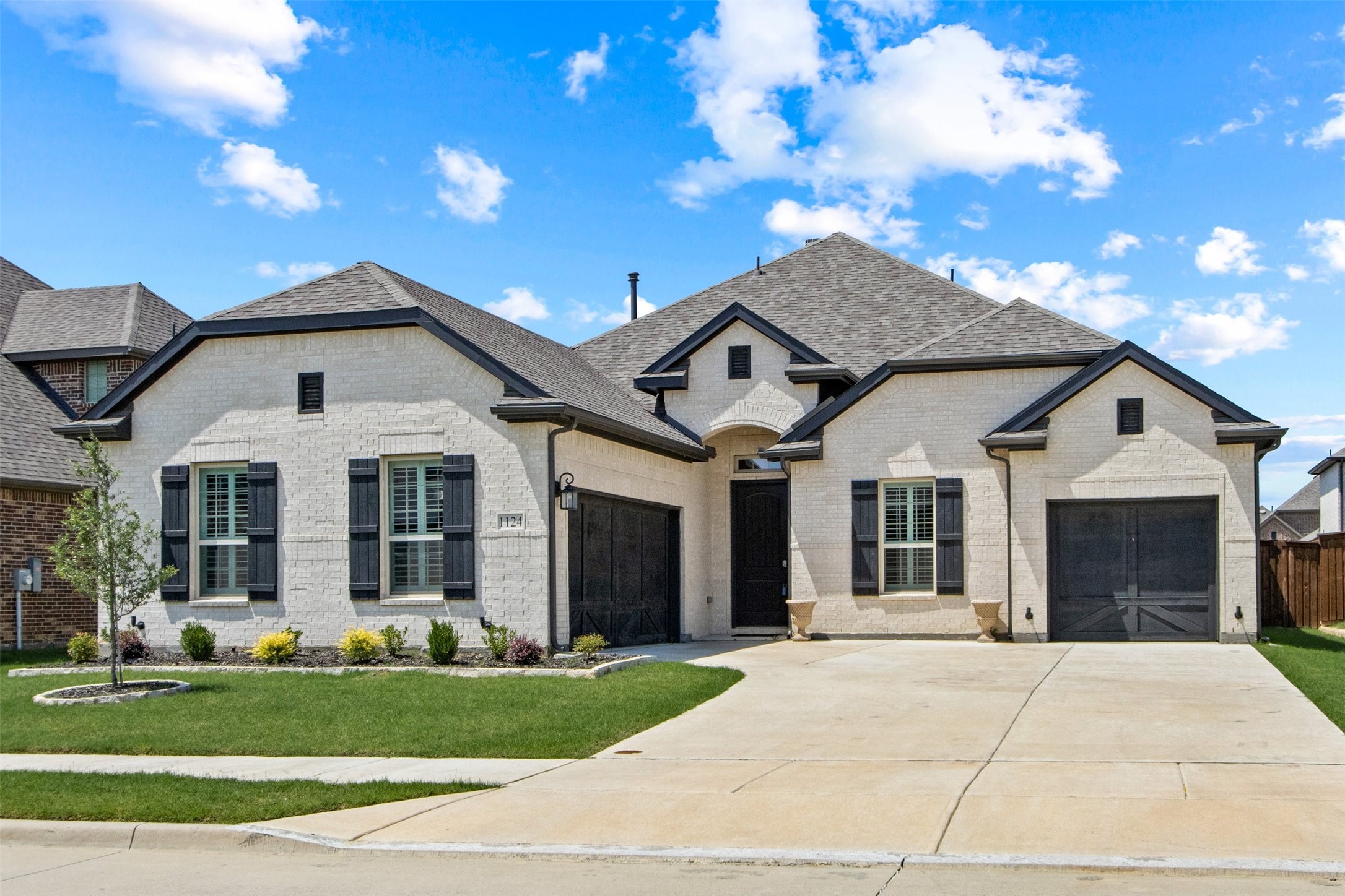 1124 Spanish Dove Drive