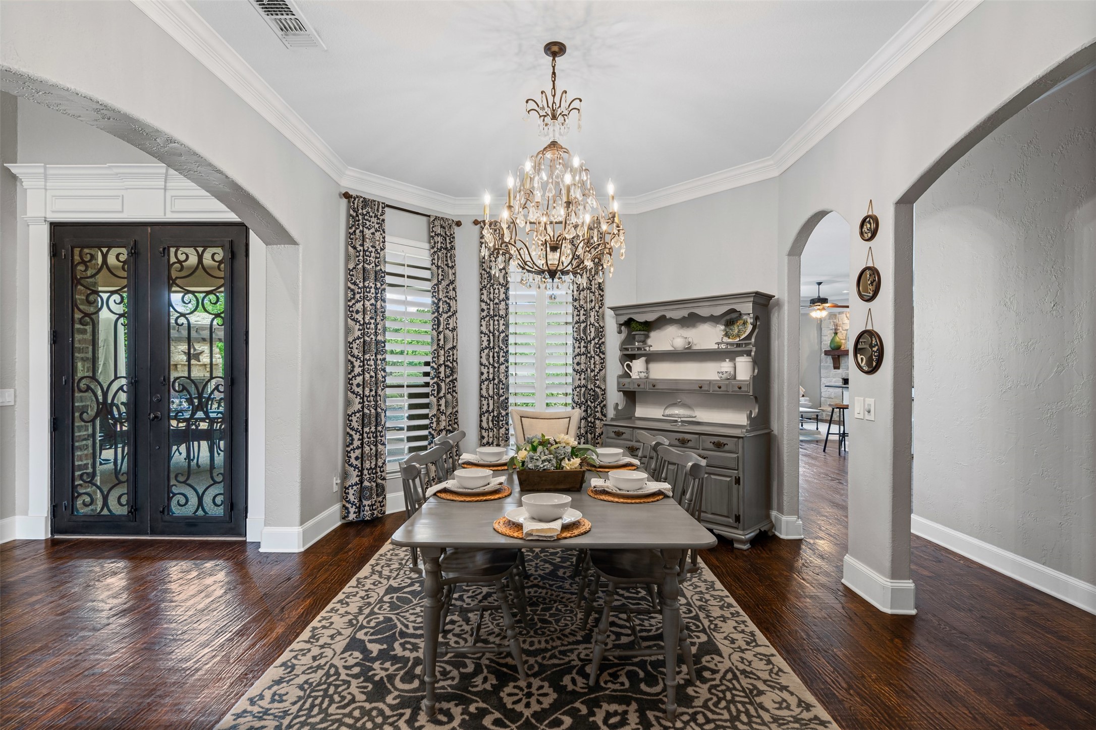 1801 Blue Forest Drive