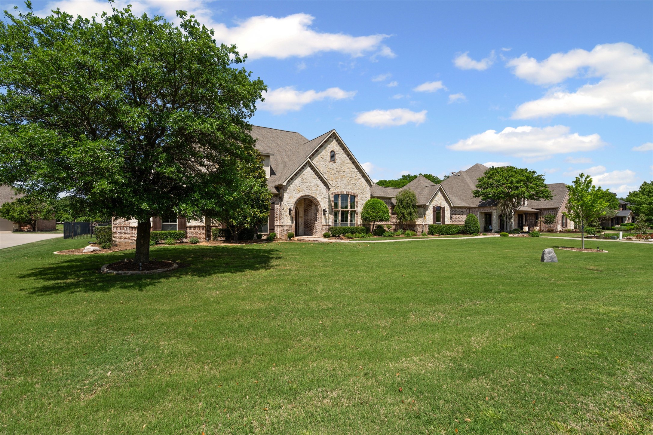 1801 Blue Forest Drive