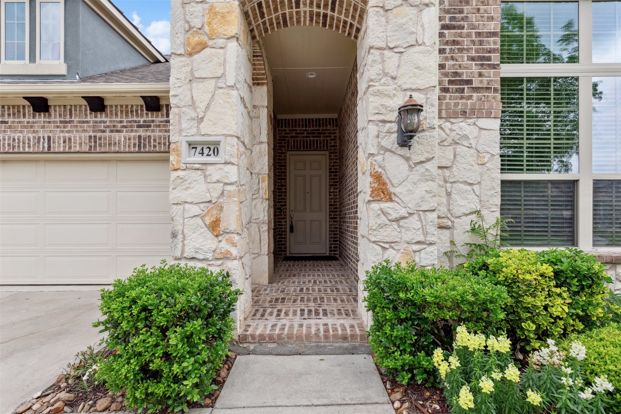 7420 Sabine Drive