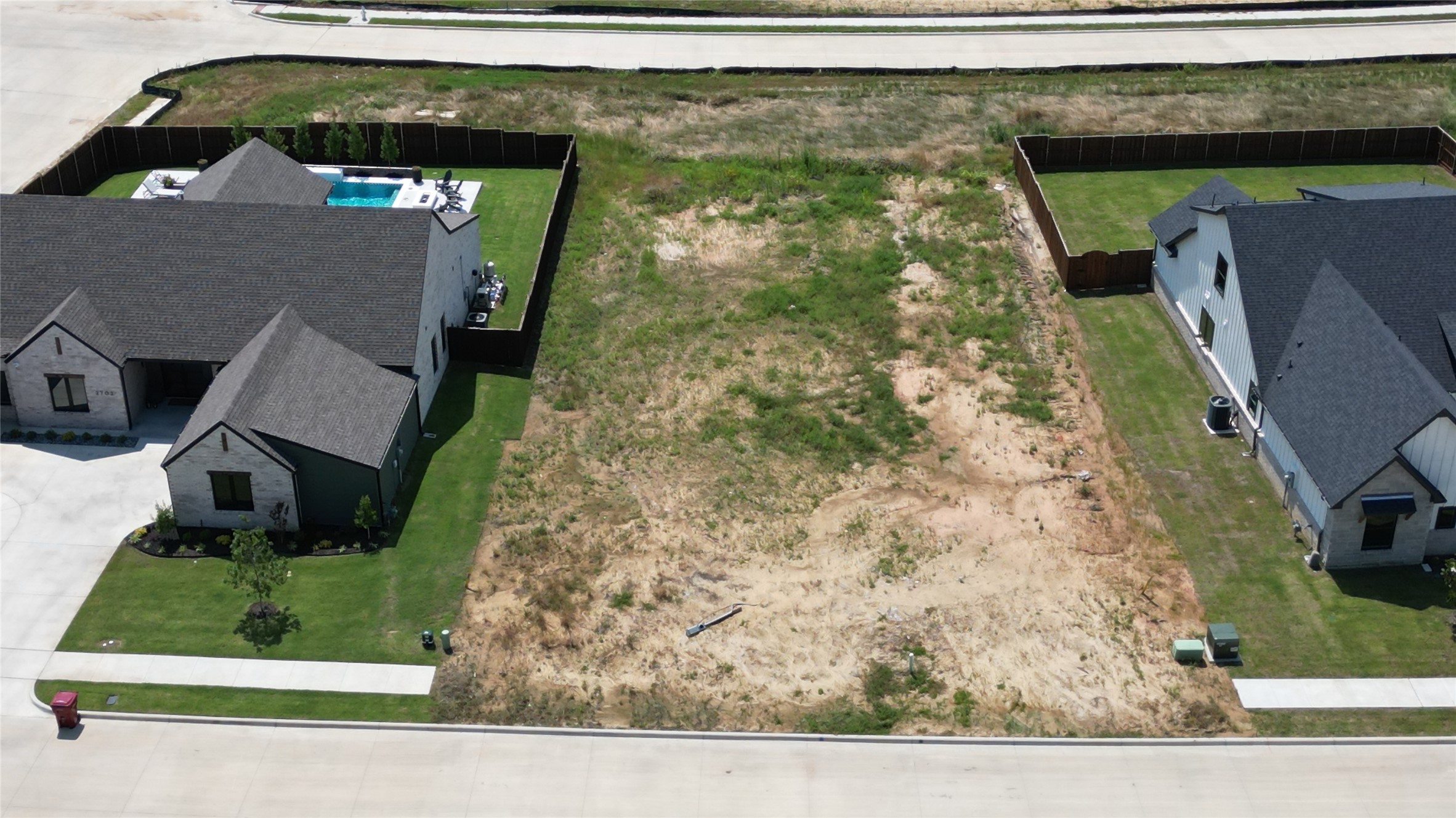 2706 Stonecrest Drive