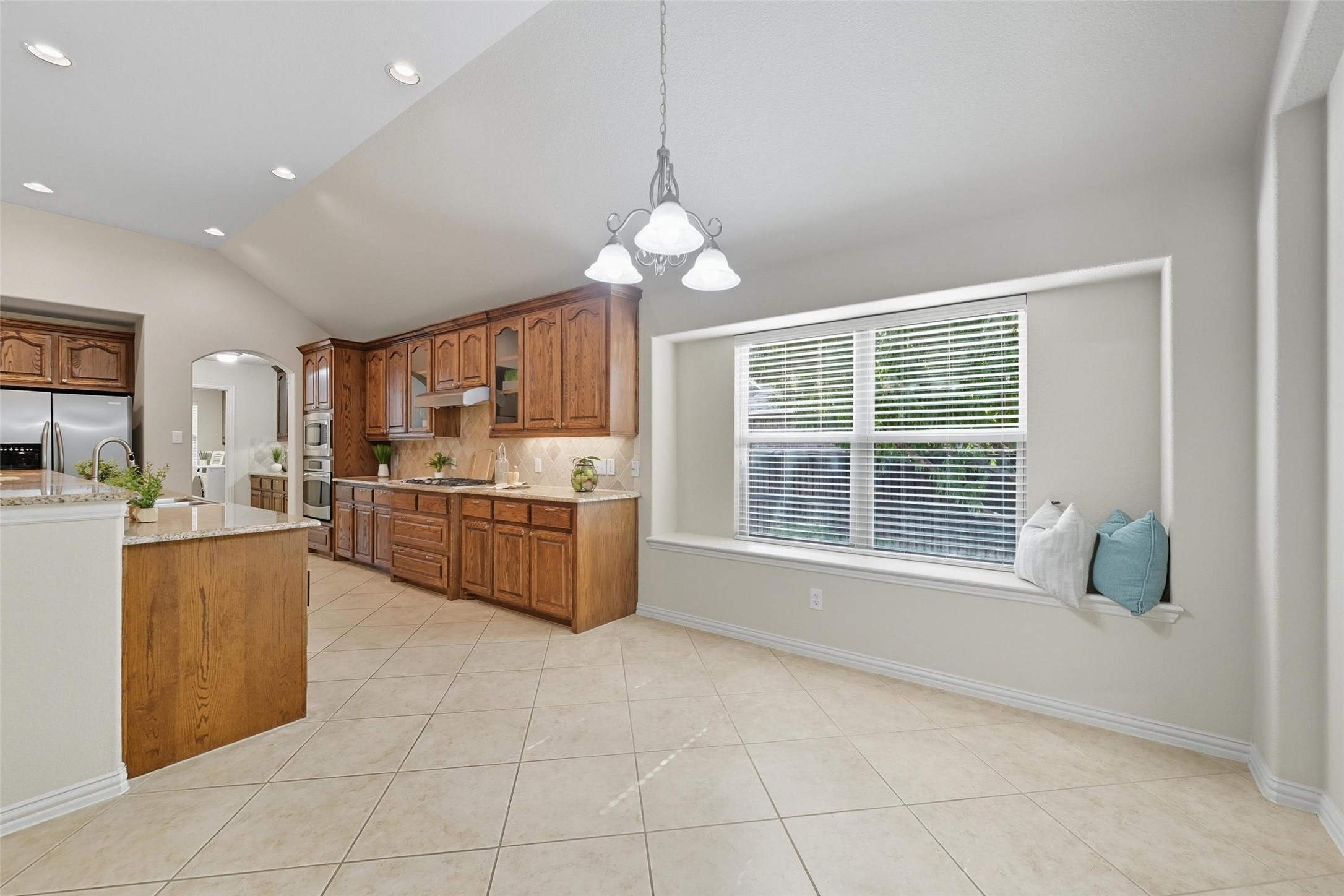 5127 Pond View Lane