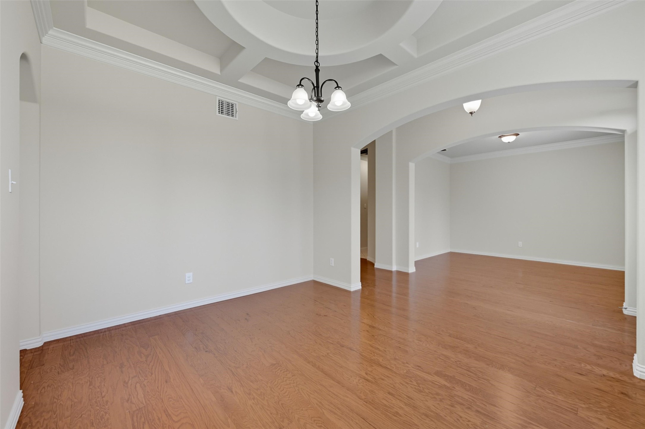 5127 Pond View Lane