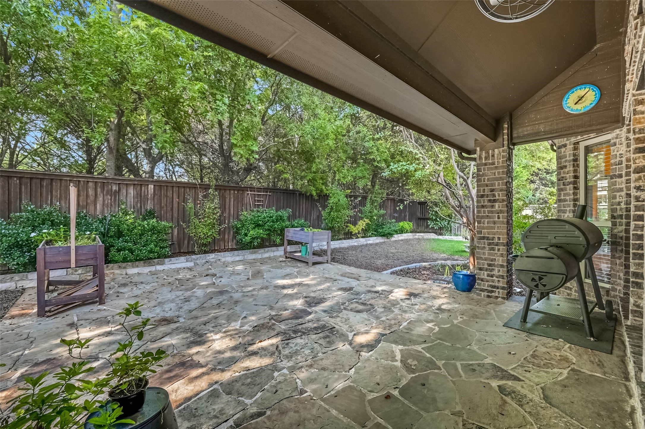 5127 Pond View Lane