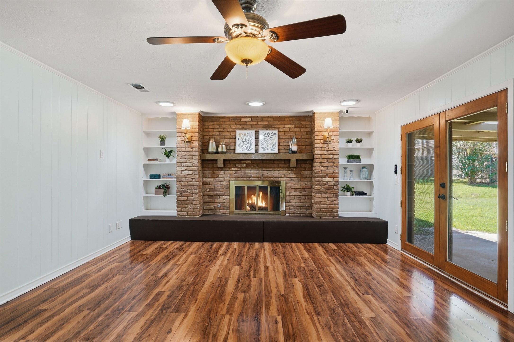 3312 Greenbriar Lane