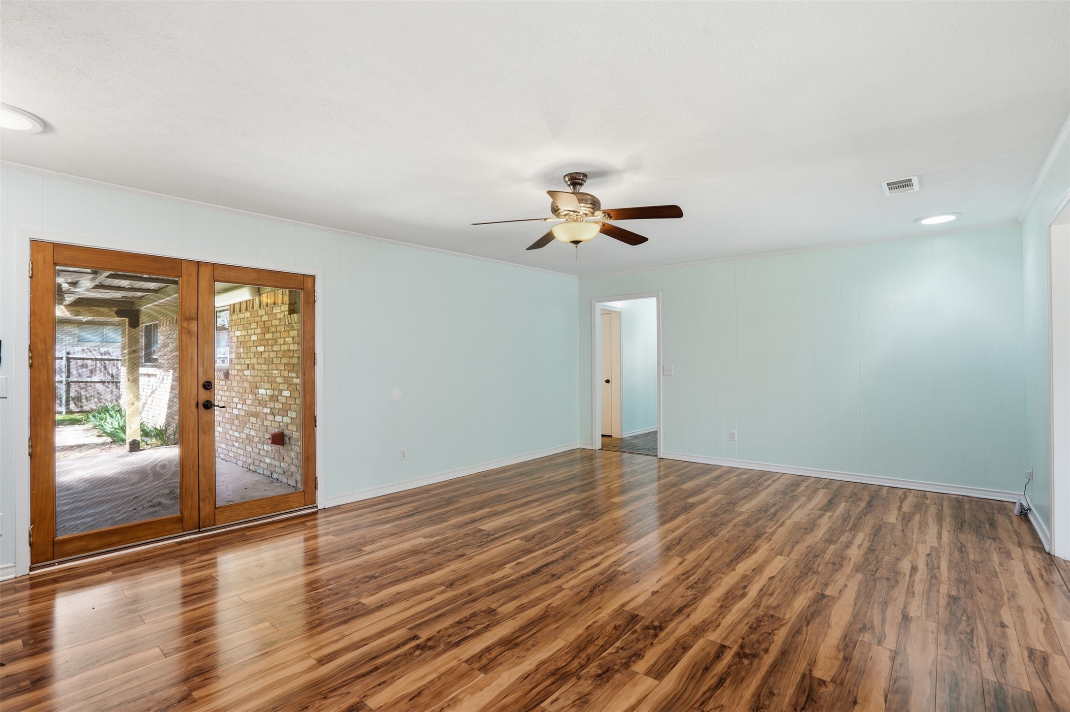 3312 Greenbriar Lane