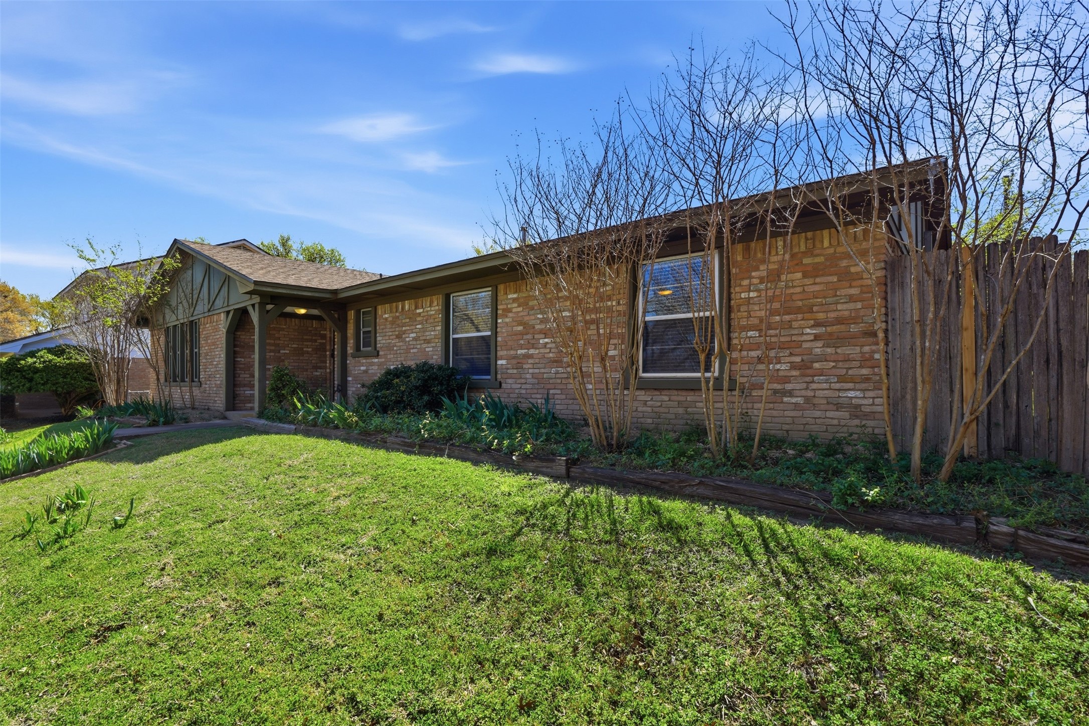 3312 Greenbriar Lane
