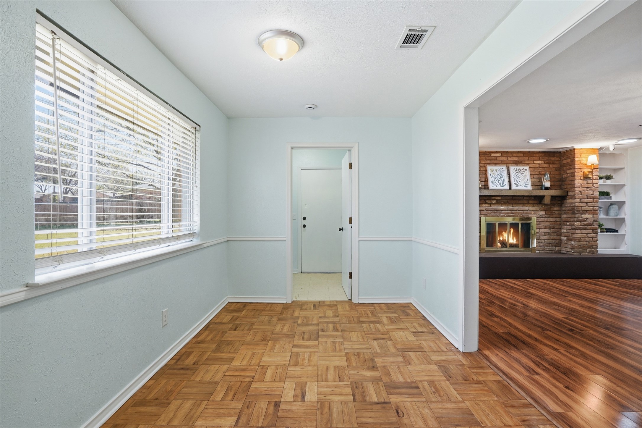 3312 Greenbriar Lane