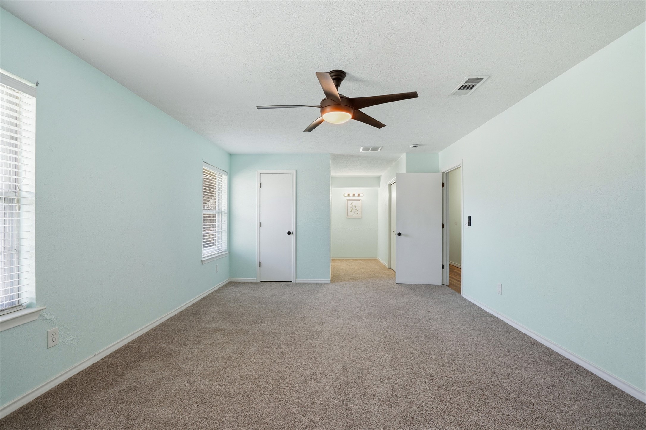 3312 Greenbriar Lane