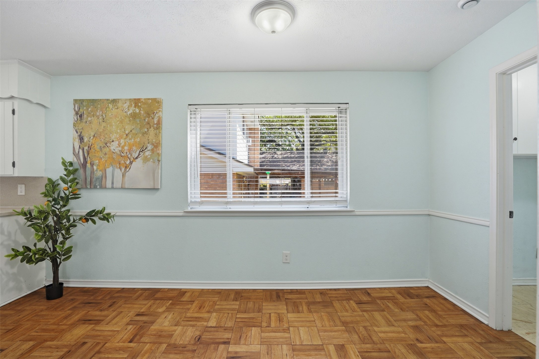 3312 Greenbriar Lane