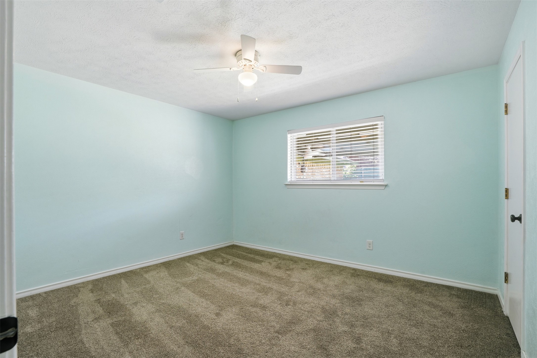 3312 Greenbriar Lane
