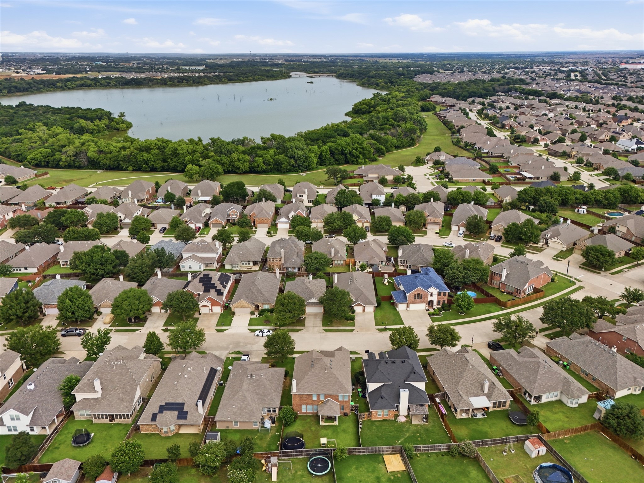 908 Lake Hollow Drive