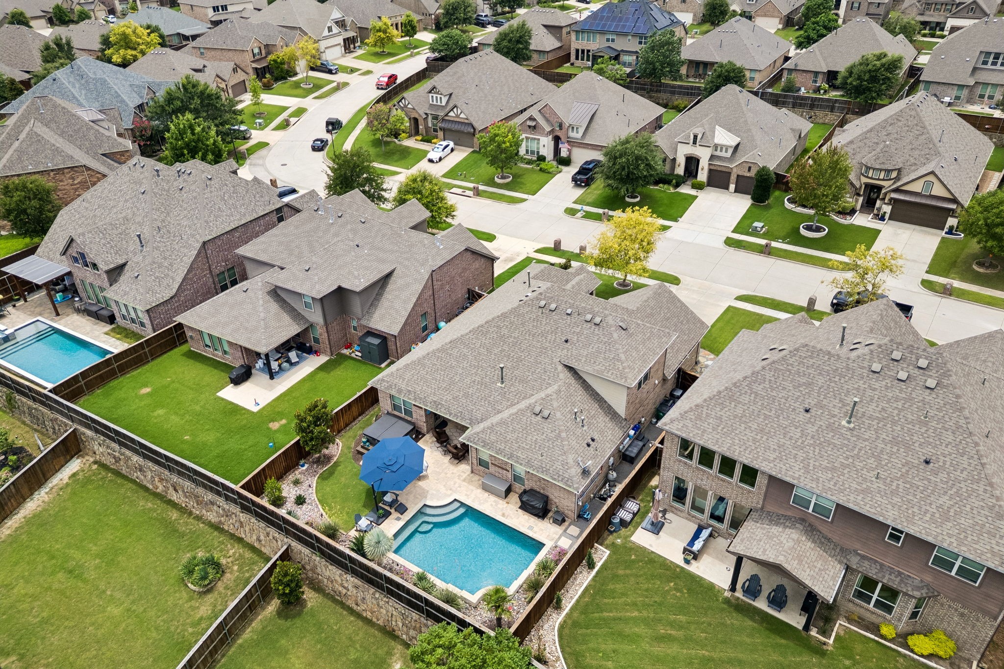 7412 Sabine Drive