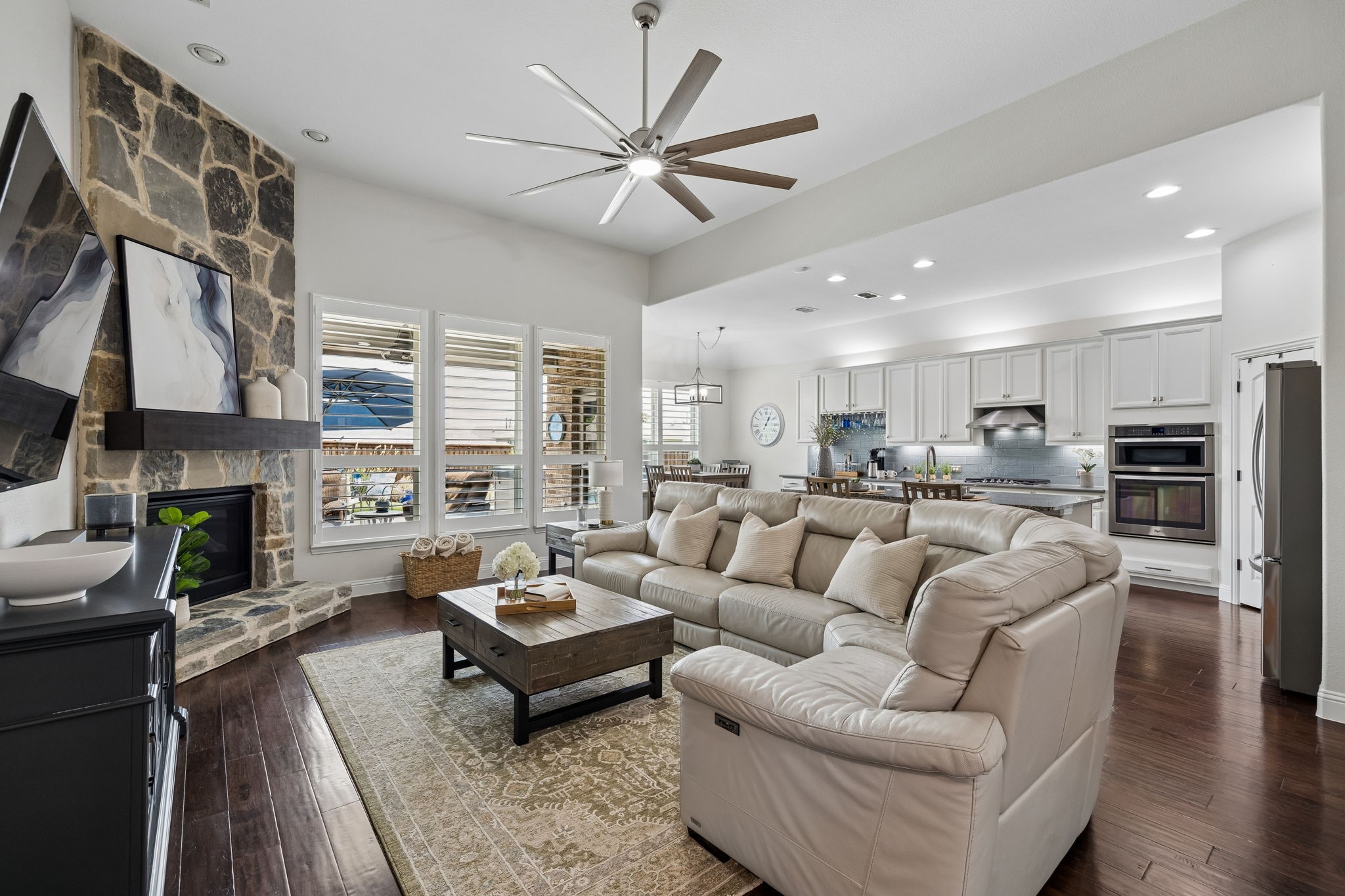 7412 Sabine Drive