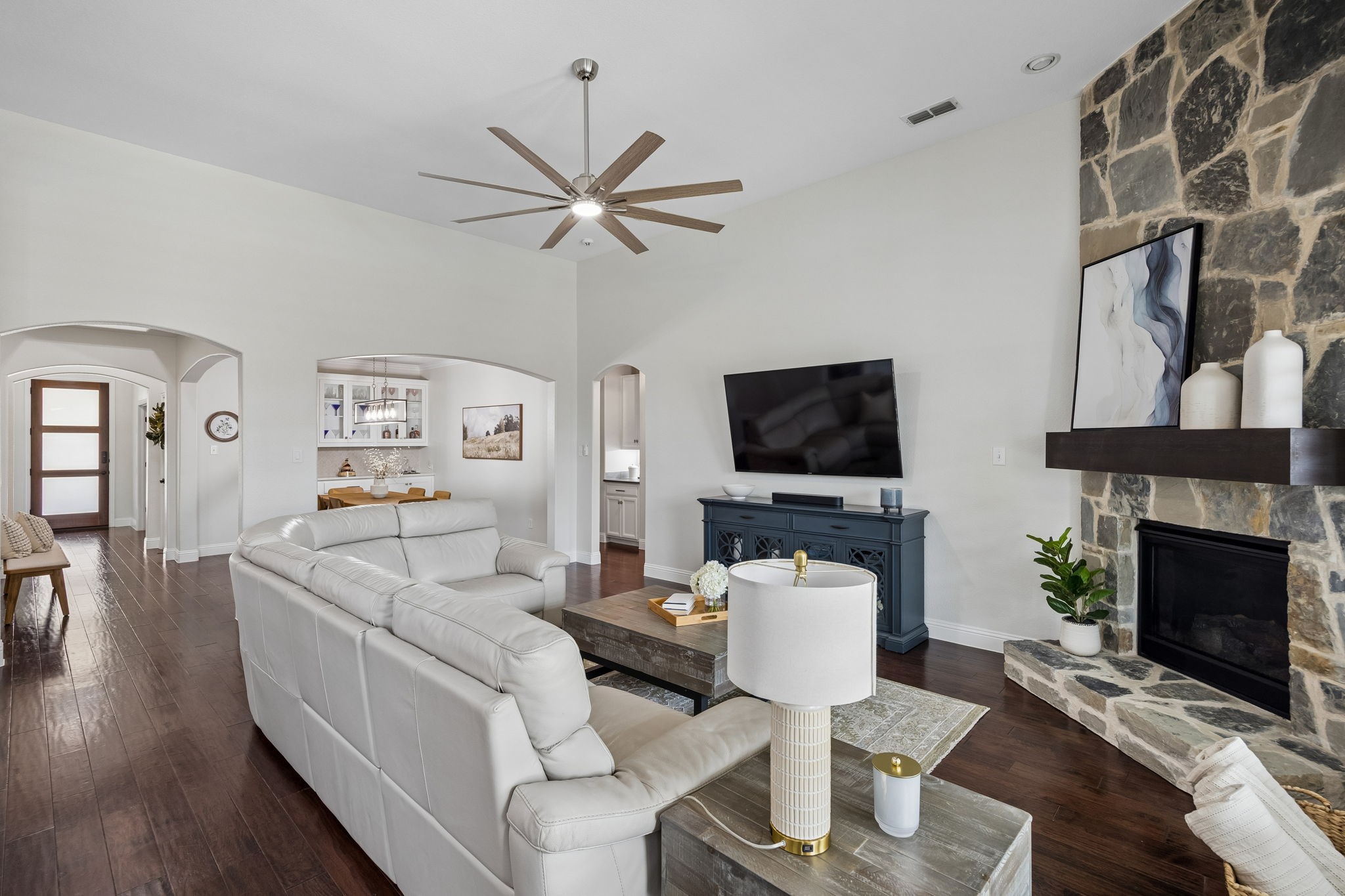 7412 Sabine Drive