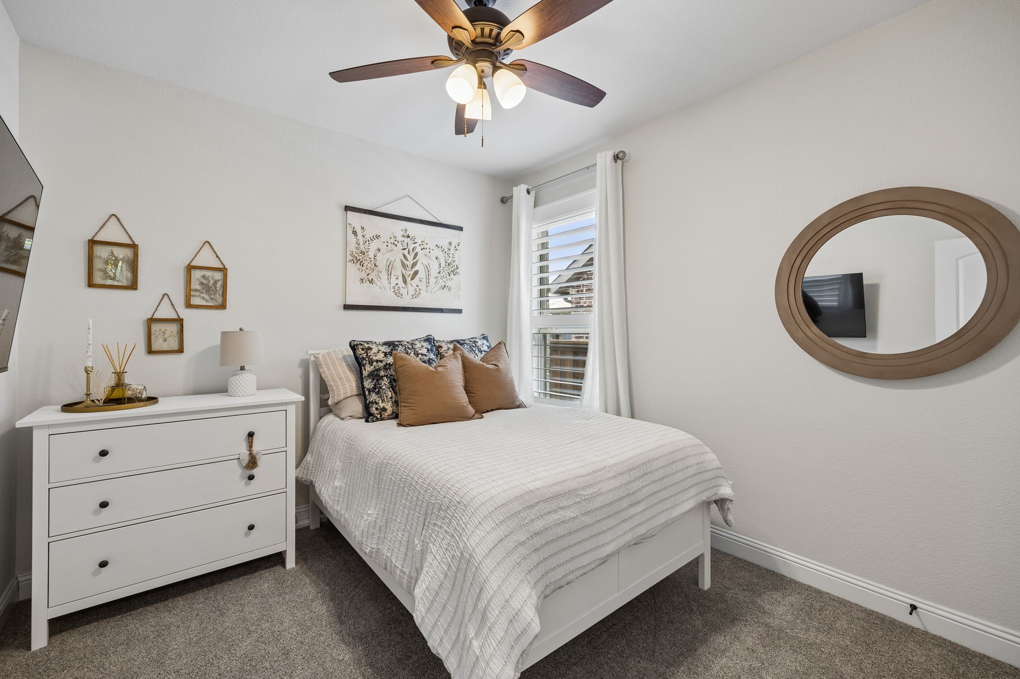 7412 Sabine Drive