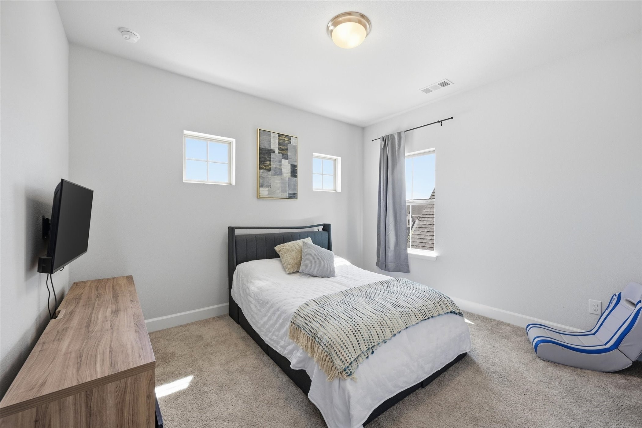 2600 Precocious Court