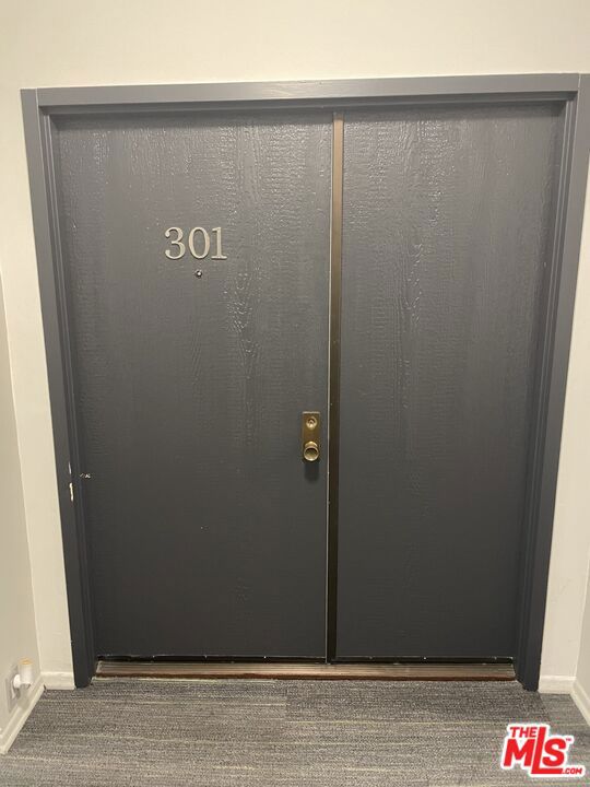 5625 Cambridge Way 301