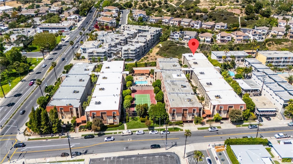 2101 E 21st Street 310