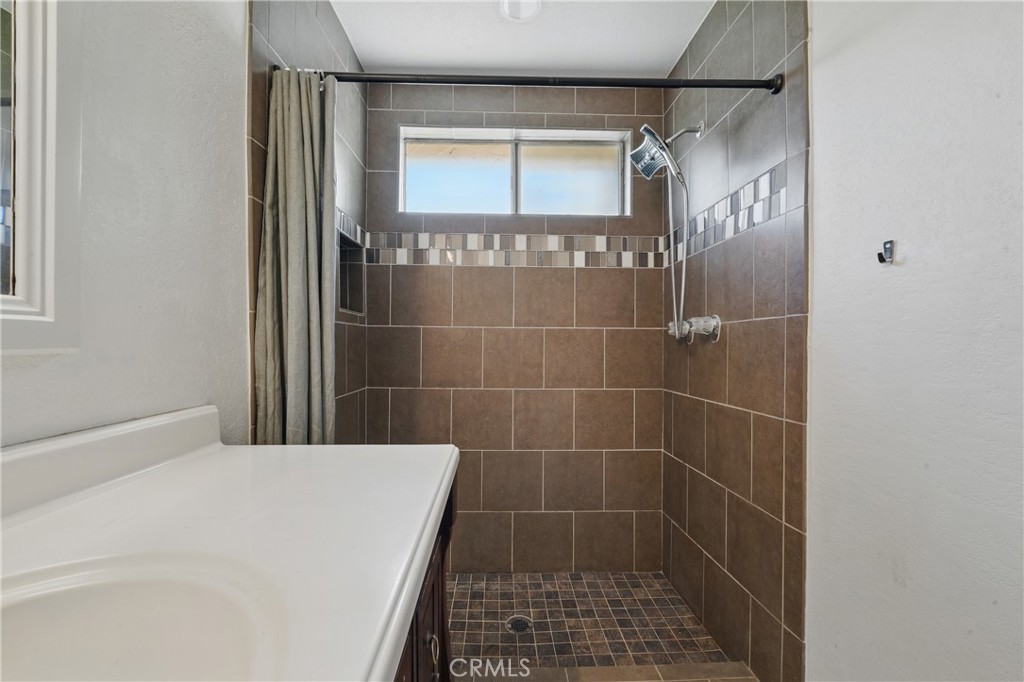 2101 E 21st Street 310