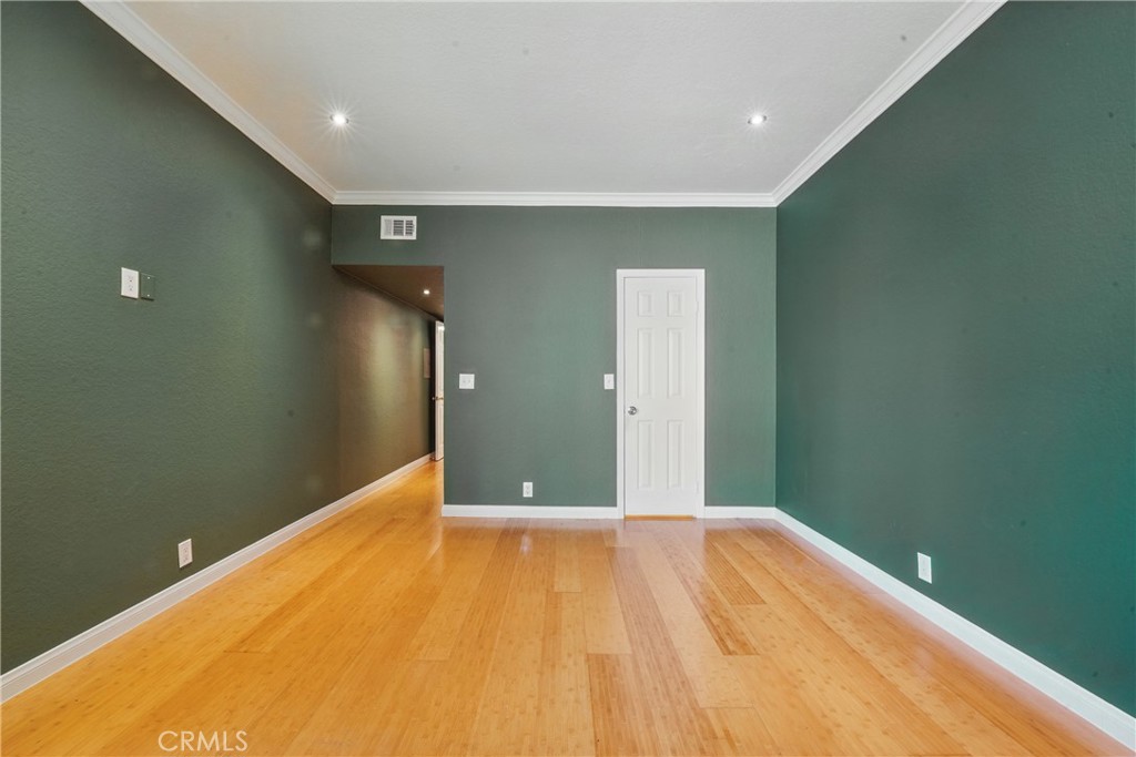 2101 E 21st Street 310