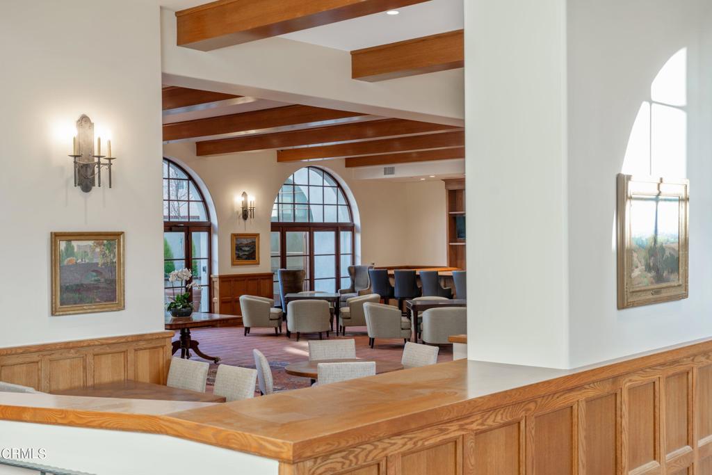 88 N Oakland Avenue 205