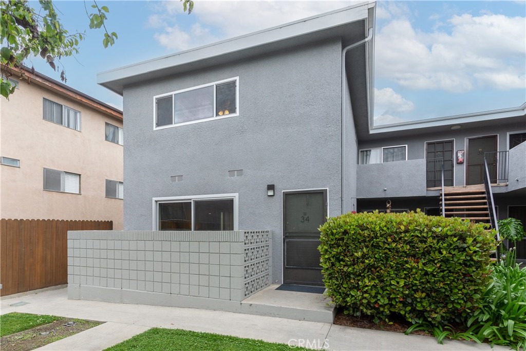 2502 Manhattan Beach Boulevard Unit: 33