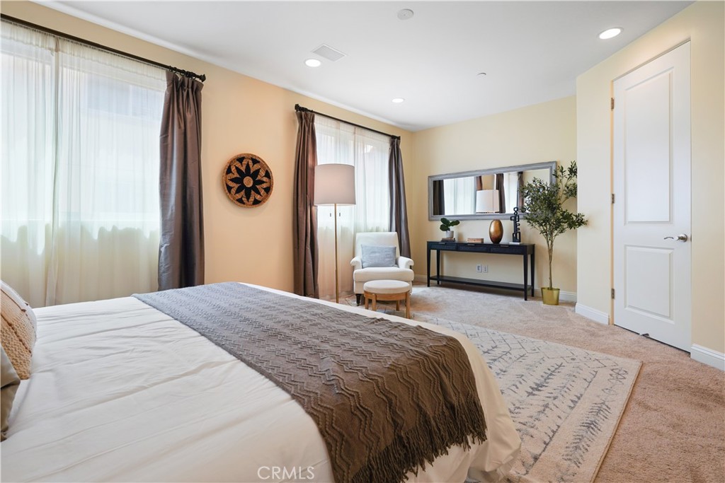 615 S Pacific Coast Highway Unit: C