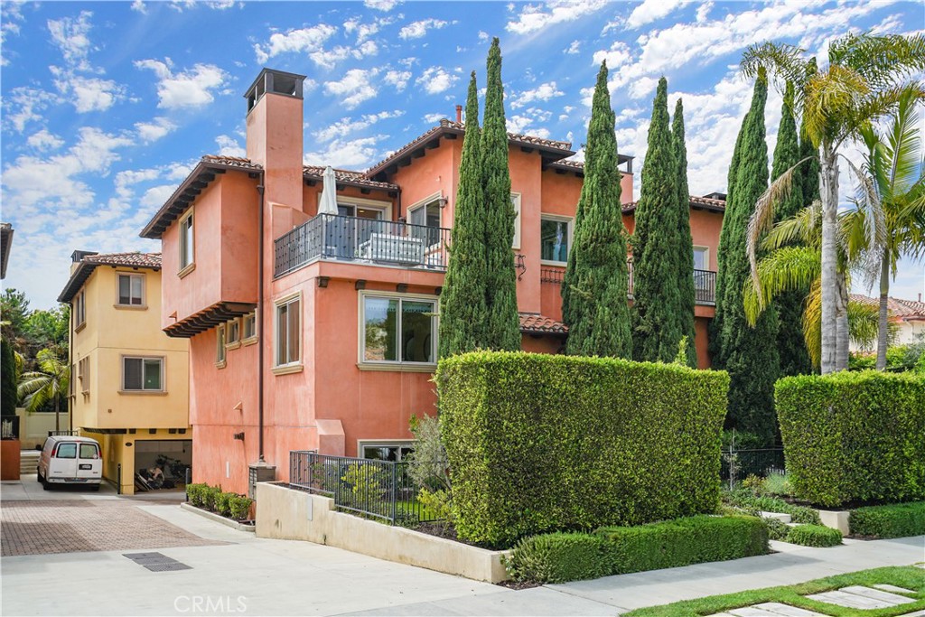 615 S Pacific Coast Highway Unit: C