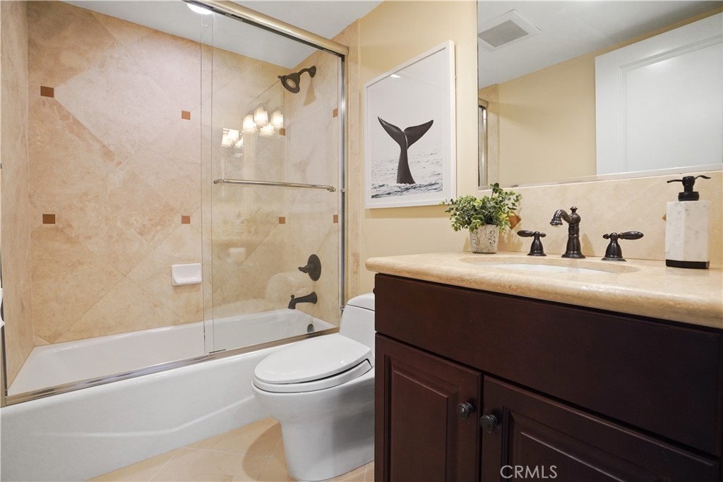 615 S Pacific Coast Highway Unit: C