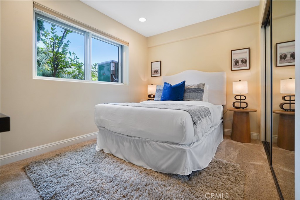 615 S Pacific Coast Highway Unit: C