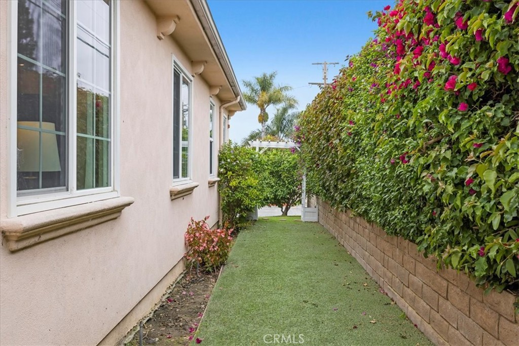 25981 Eshelman Avenue