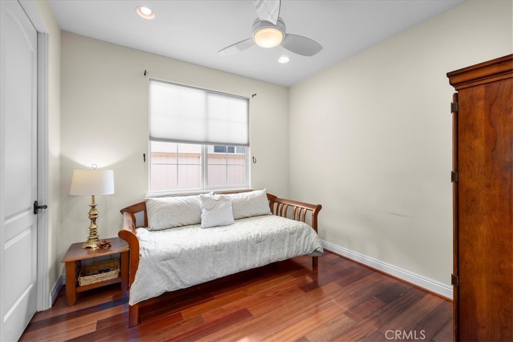 25981 Eshelman Avenue