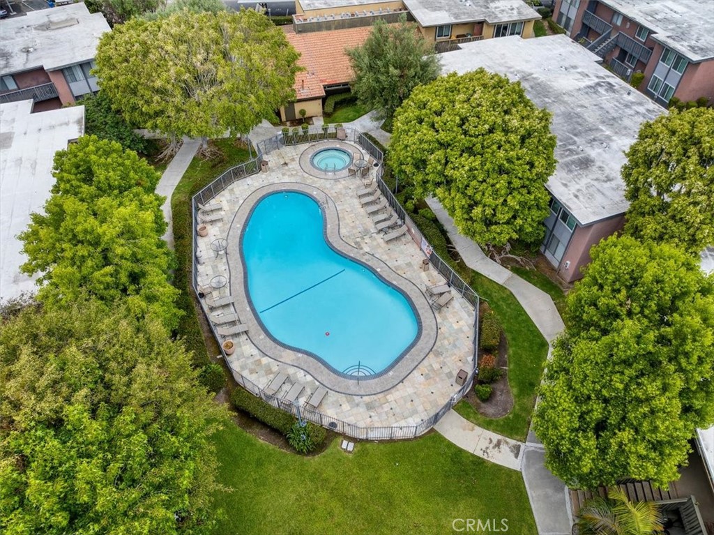 23320 Marigold Avenue Unit: P204