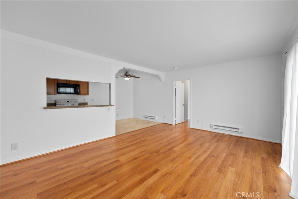 23320 Marigold Avenue Unit: P204