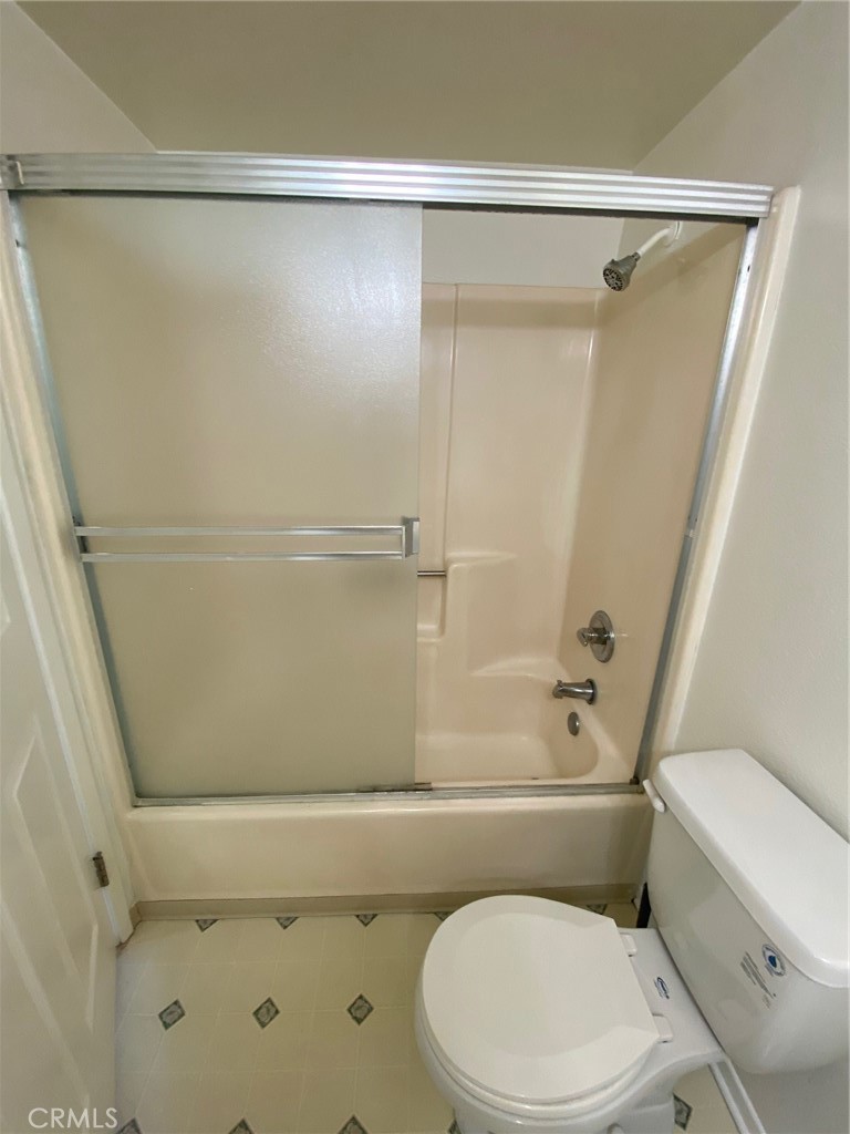 1258 W 24th Street Unit: 3