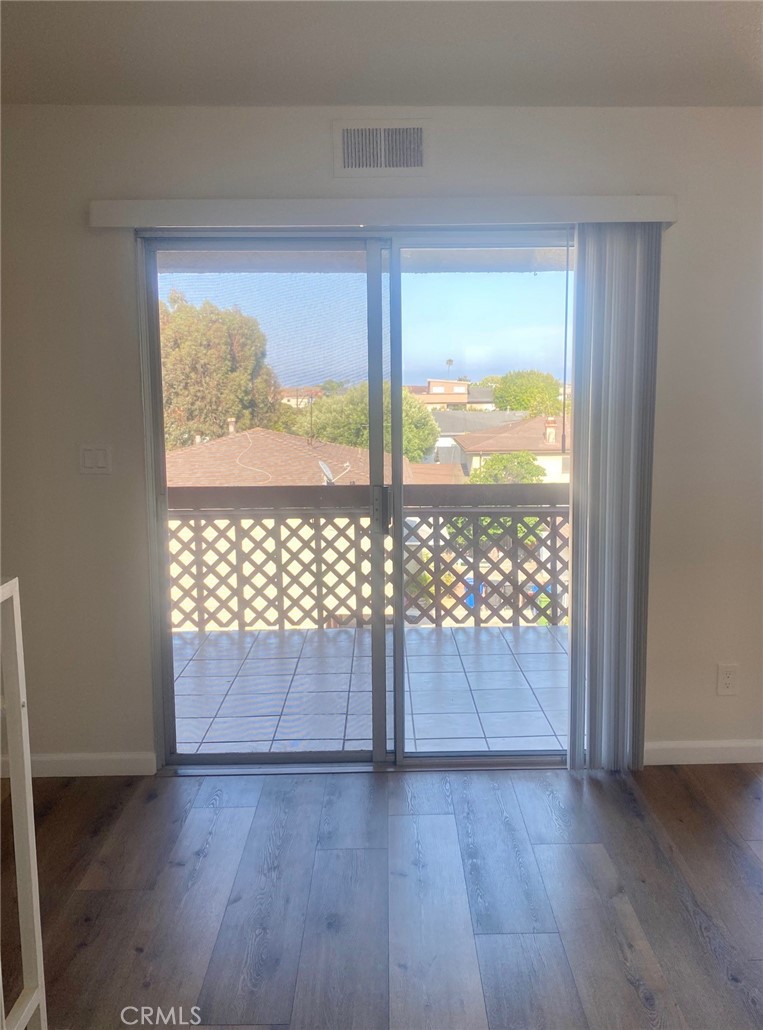 1258 W 24th Street Unit: 3