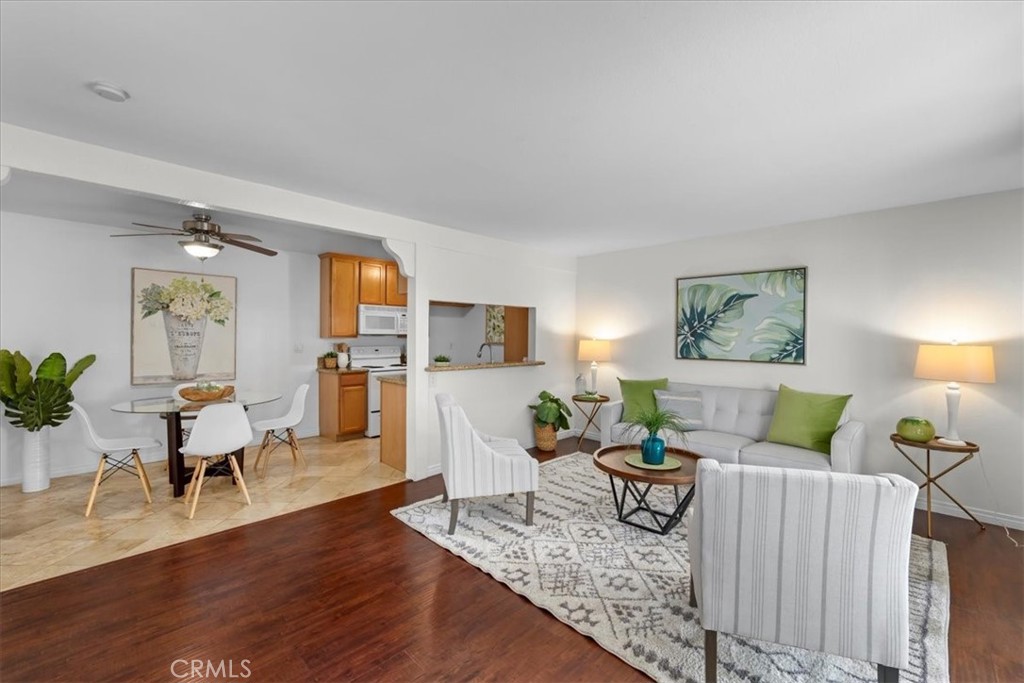 23320 Marigold Avenue Unit: P101