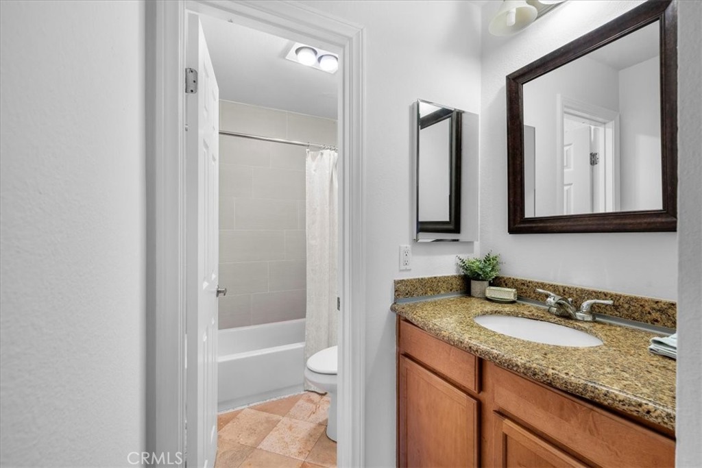 23320 Marigold Avenue Unit: P101