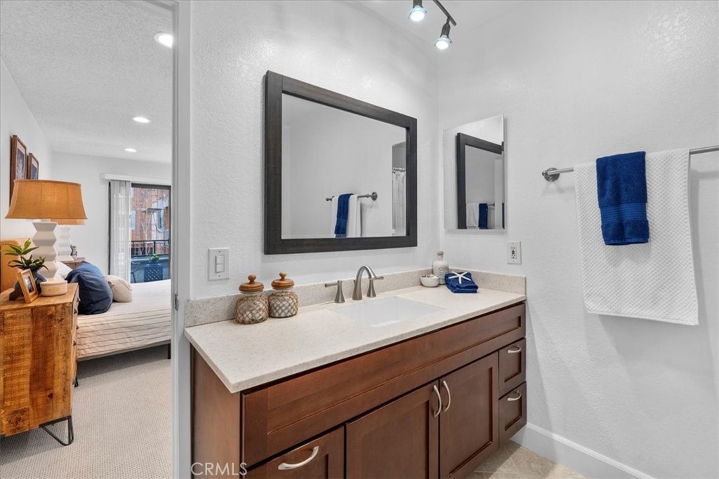 18323 S Western Avenue Unit: 103