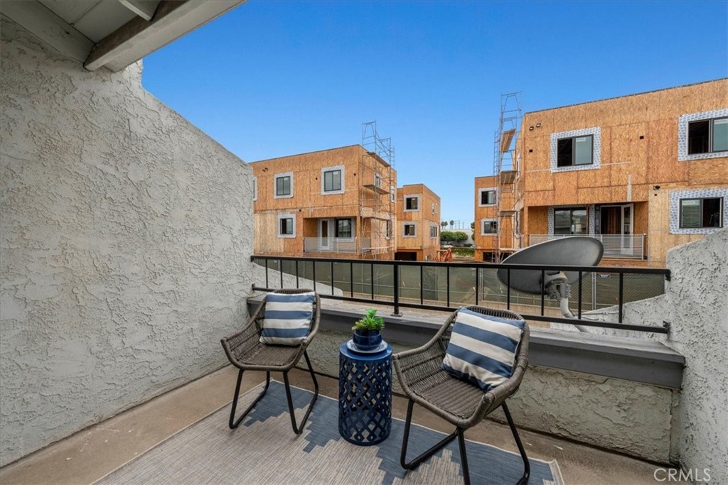 18323 S Western Avenue Unit: 103