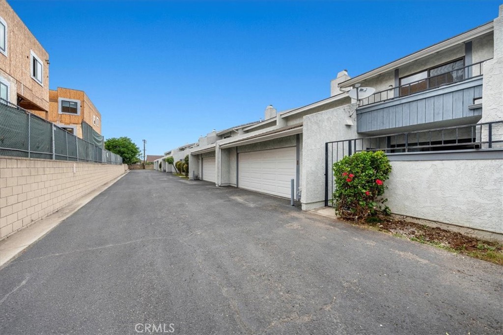 18323 S Western Avenue Unit: 103