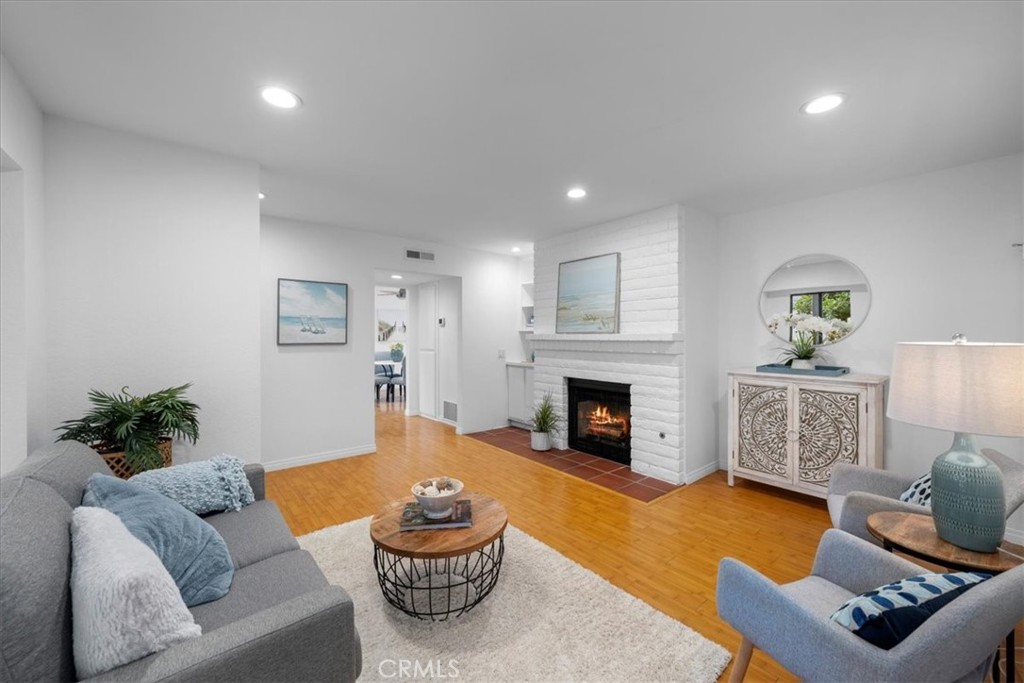 18323 S Western Avenue Unit: 103