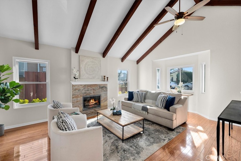 2223 Robinson Street A