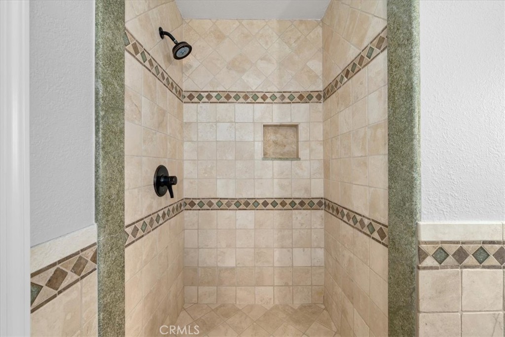 2223 Robinson Street A