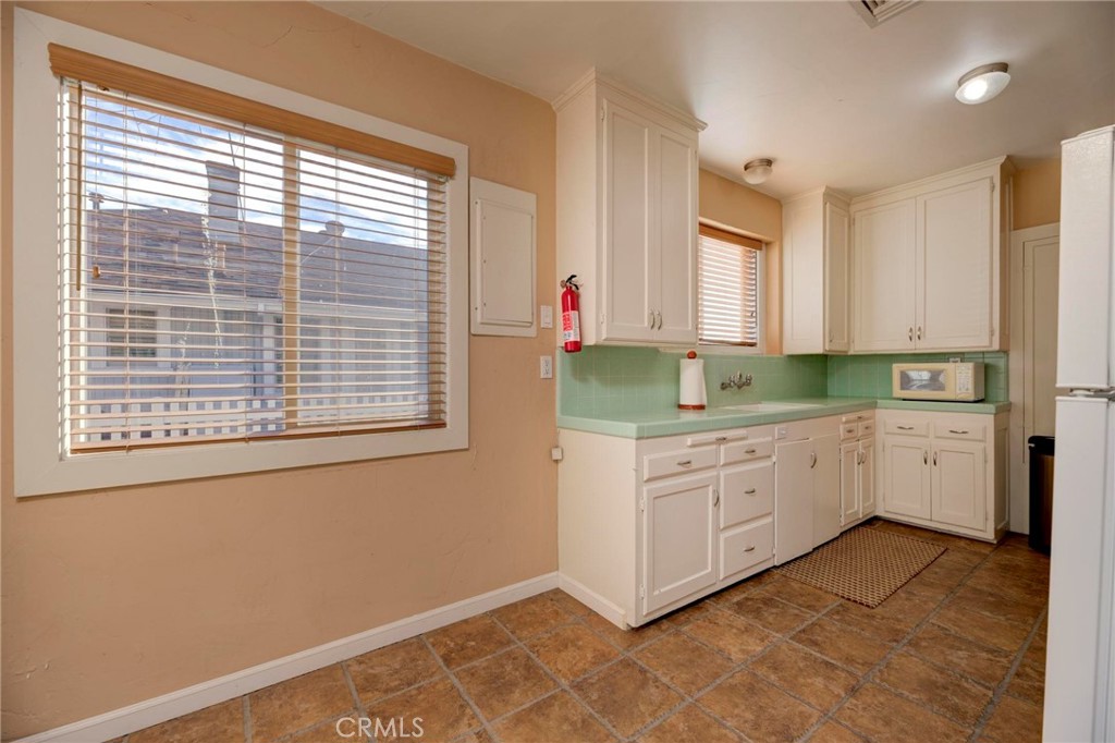 25200 Narbonne Avenue