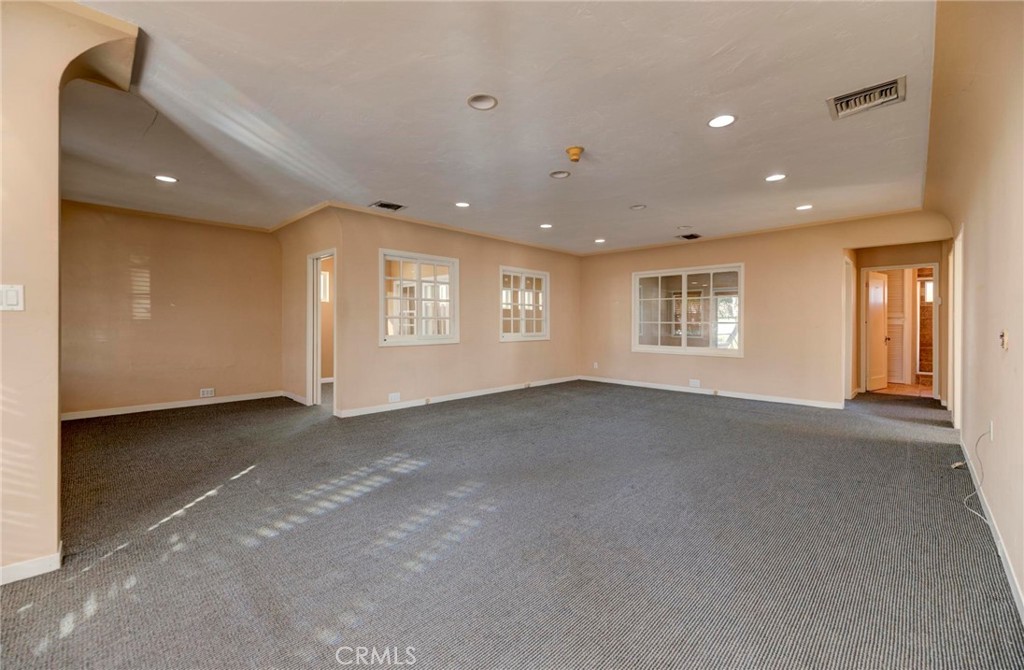 25200 Narbonne Avenue