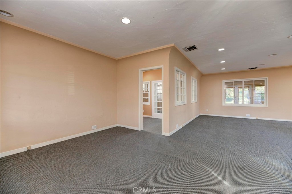 25200 Narbonne Avenue